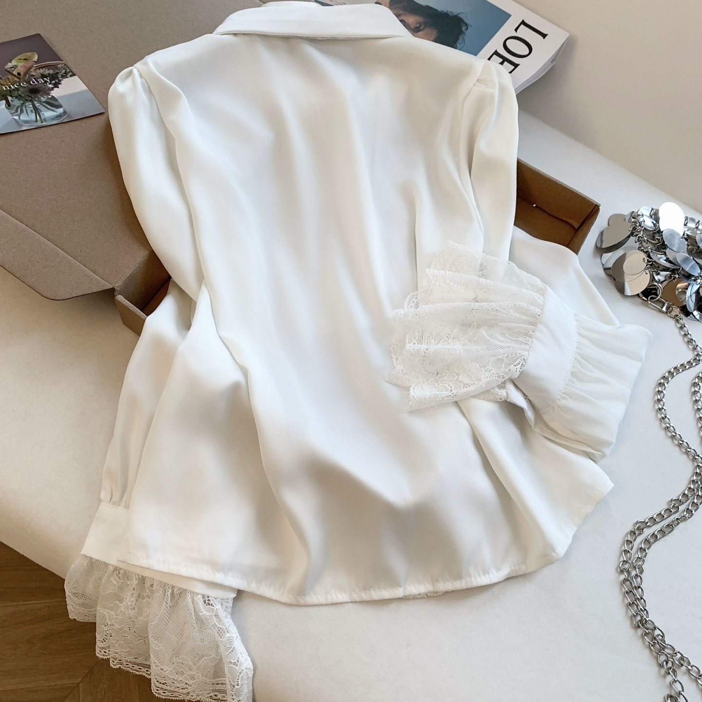 Elegant Bow Collar Flare Sleeve Lace Panel Shirt for Women - Image 5