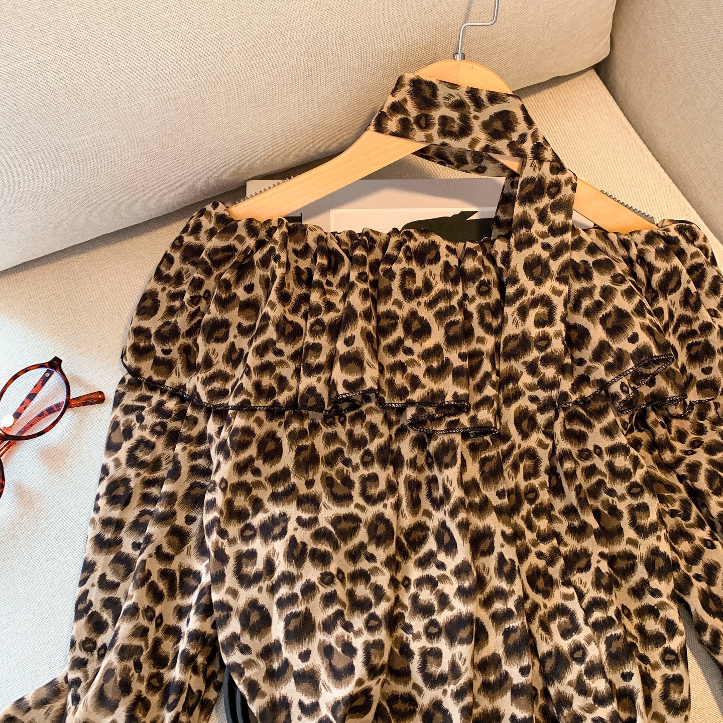 Women's Leopard Print One-Shoulder Ruffle Long-Sleeve Shirt - Image 2